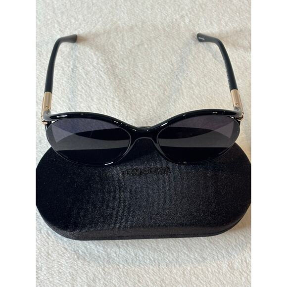 Brand New Tom Ford Sunglasses - Melody TF1090 01A Size 59-18-120*3